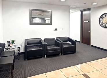 10 m² Shared workspace  in Las Vegas, NV, 2300 West Sahara Avenue (89102) - 4 | MatchOffice.com