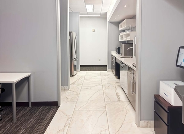 10 m² Business space in The Woodlands, TX, 21 Waterway Avenue (77380) - 10 | MatchOffice.com