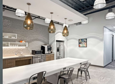 10 m² Co-working  in McKinney	, TX, 6800 Weiskopf Avenue (75070) - 5 | MatchOffice