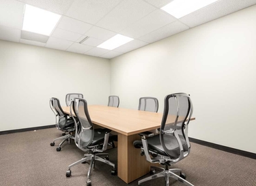 10 m² Shared workspace  in Littleton, CO, 26 West Dry Creek Circle (80120) - 2 | MatchOffice.com