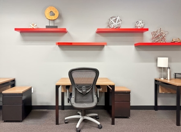10 m² Coworking space  in Seattle, WA, 2219 Rimland Drive (98226) - 6 | MatchOffice.com