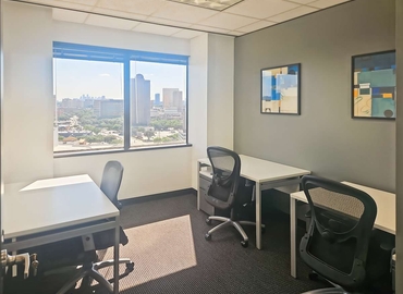 10 m² Co-working  in Houston Westside, TX, 5444 Westheimer (77056) - 3 | MatchOffice