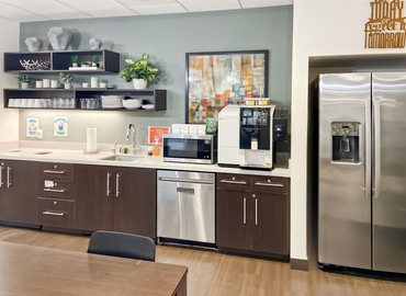 Virtual office space in Torrance, CA, 21515 Hawthorne Boulevard (90503) - 11 | MatchOffice.com