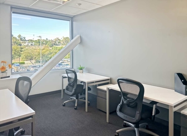 10 m² Shared office  in Carlsbad, CA, 440 Stevens Avenue (92075) - 9 | MatchOffice.com
