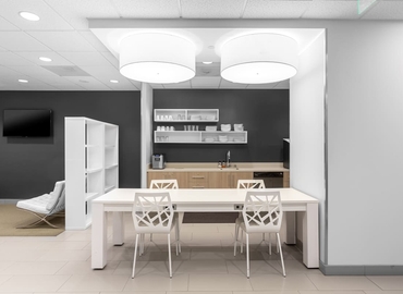 Virtual office space in Burbank, CA, 303 North Glenoaks Boulevard (91502) - 5 | MatchOffice.com