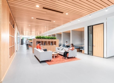 10 m² Co-working  in Santa Monica, CA, 2450 Colorado Avenue (90404) - 11 | MatchOffice