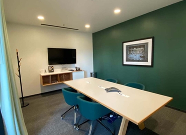 Virtual business address in Sacramento, CA, 1610 R Street (95811) - 2 | MatchOffice.com