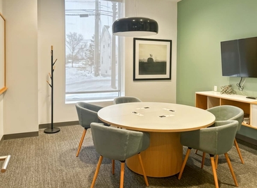 Virtual office space in Hartford, CT, 71 Raymond Road (06107) - 8 | MatchOffice