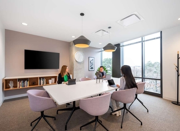 10 m² Coworking space  in Durham, NC, 555 S. Mangum Street (27701) - 2 | MatchOffice.com