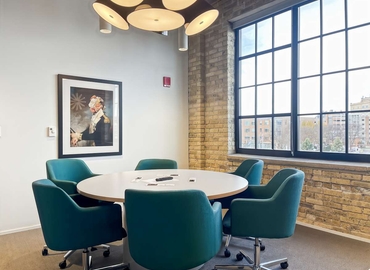 Virtual office in Milwaukee, WI, 1433 N Water Street (53202) - 8 | MatchOffice