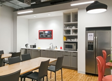 Virtual address in Chicago, IL, 159 North Sangamon Street (60607) - 5 | MatchOffice.com