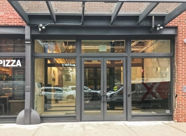 10 m² Shared workspace  in Chicago, IL, 159 North Sangamon Street (60607) - 0 | MatchOffice