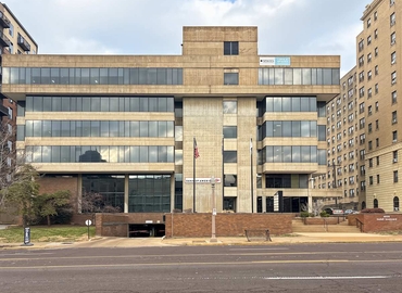 10 m² Business space in St. Louis, MO, 4625 Lindell Boulevard (63108) - 0 | MatchOffice.com