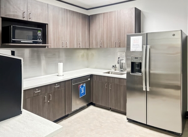 10 m² Business center in Houston Central, TX, 3730 Kirby Drive (77098) - 11 | MatchOffice.com