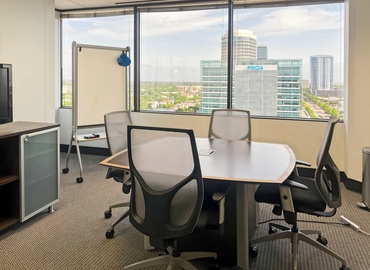 10 m² Coworking  in Houston Central, TX, 3730 Kirby Drive (77098) - 12 | MatchOffice