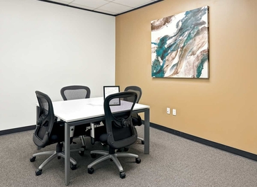 10 m² Shared workspace  in Houston, TX, 13201 Northwest Freeway (77040) - 8 | MatchOffice.com