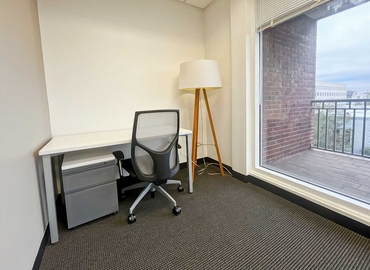 10 m² Business center in Charleston, 	SC, 170 Meeting Street (29401) - 3 | MatchOffice.com