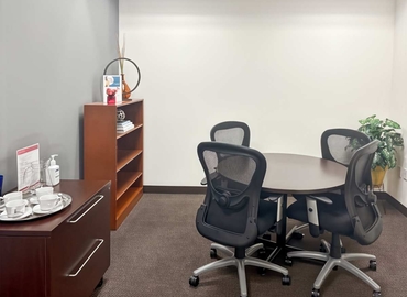 Virtual office space in Boston, MA, 35 Village Road (01949) - 9 | MatchOffice