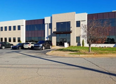 10 m² Shared workspace  in Huntersville, 19109 West Catawba Avenue (28031) - 0 | MatchOffice