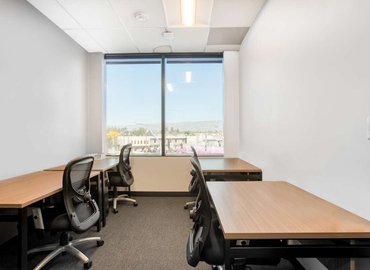 10 m² Shared office  in Burbank, CA, 4100 West Alameda Avenue (91505) - 3 | MatchOffice