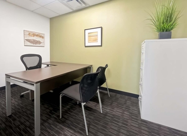 10 m² Shared workspace  in Santa Fe, NM, 150 Washington Avenue (87501) - 3 | MatchOffice.com