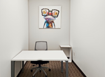 10 m² Shared office  in San Diego, CA, 2305 Historic Decatur Road (92106) - 6 | MatchOffice