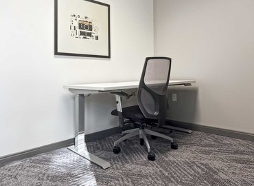 Virtual business address in Houston Northwest, TX, 950 Echo Lane Hedwig Village (77024) - 3 | MatchOffice.com