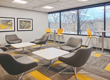 10 m² Business center in Waukesha, WI, N19 W24400 Riverwood Drive (53188) - 4 | MatchOffice