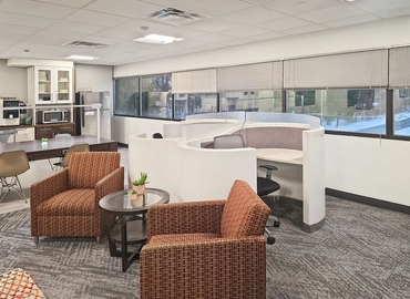 10 m² Co-working  in Hartford, CT, 360 Bloomfield Avenue (06095) - 10 | MatchOffice.com