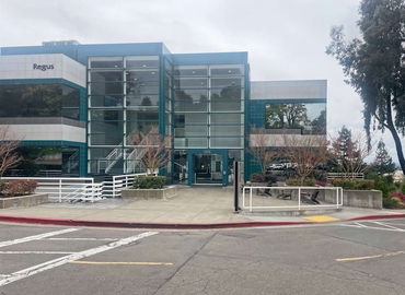 10 m² Shared workspace  in Santa Rosa, CA, 3558 Round Barn Boulevard (95403) - 0 | MatchOffice