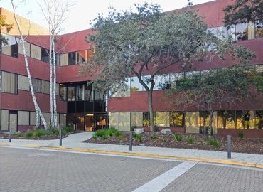 10 m² Business space in Newark, CA, 39899 Balentine Drive (94560) - 0 | MatchOffice