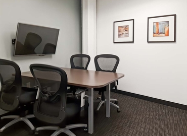 10 m² Coworking  in Milwaukee, WI, 342 North Water Street (53202) - 8 | MatchOffice