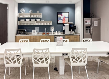 Virtual office space in North Miami, FL, 1801 Northeast 123rd Street (33181) - 5 | MatchOffice