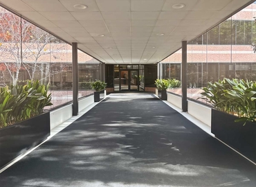 Virtual office space in Raleigh, NC, 8601 Six Forks Road (27615) - 12 | MatchOffice.com