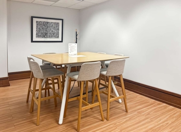 10 m² Shared workspace  in Raleigh, NC, 8601 Six Forks Road (27615) - 11 | MatchOffice.com