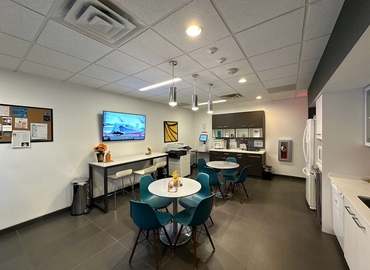 10 m² Business space in Cary, NC, 2500 Regency Parkway (27518) - 5 | MatchOffice