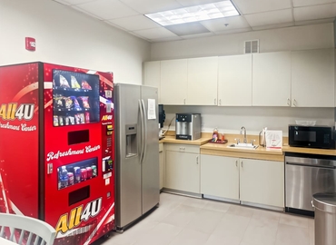 10 m² Co-working  in Charlotte, NC, 5960 Fairview Road (28210) - 5 | MatchOffice.com