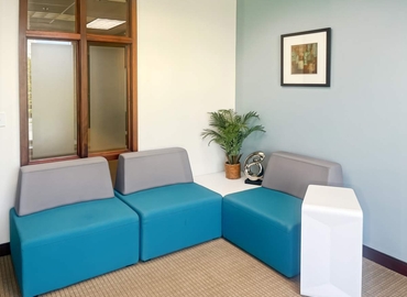 Virtual office space in Charlotte, NC, 5960 Fairview Road (28210) - 13 | MatchOffice.com