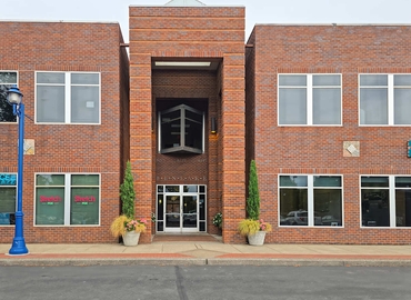 10 m² Business space in Tualatin, OR, 8215 SW Tualatin-Sherwood Road (97062) - 0 | MatchOffice.com