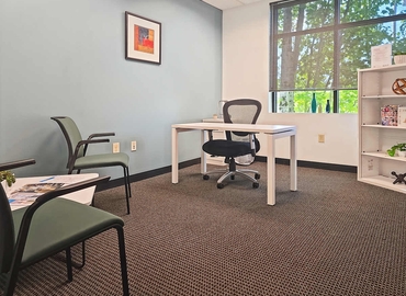10 m² Shared workspace  in Beaverton, OR, 1500 Northwest Bethany Boulevard (97006) - 6 | MatchOffice.com