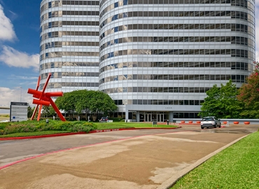10 m² Coworking  in Houston North, TX, 2950 North Loop West (77092) - 1 | MatchOffice.com