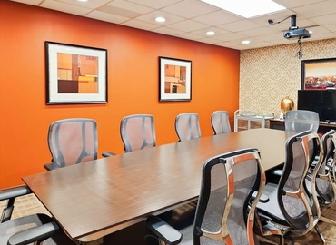 10 m² Coworking space  in Appleton, WI, 4321 West College Avenue (54914) - 3 | MatchOffice.com