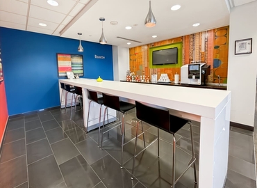 10 m² Coworking space  in Dallas, TX, 325 North Street Paul Street (75201) - 1 | MatchOffice