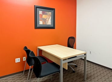 10 m² Shared workspace  in League City, TX, 2600 South Shore Boulevard (77573) - 3 | MatchOffice.com