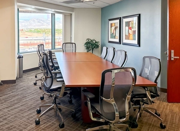 Virtual office space in Las Vegas, NV, 500 North Rainbow Boulevard (89107) - 2 | MatchOffice.com