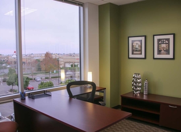 10 m² Business space in Sacramento, CA, 180 Promenade Circle North (95834) - 1 | MatchOffice.com
