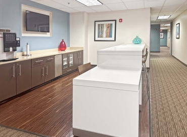 10 m² Shared workspace  in Maumee, OH, 1715 Indian Wood Circle (43537) - 5 | MatchOffice