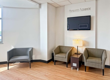 10 m² Co-working  in Winston-Salem, NC, 615 Street George Square Court (27103) - 10 | MatchOffice