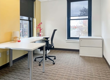 Virtual business address in Wichita, KS, 801 East Douglas Avenue (67202) - 3 | MatchOffice.com