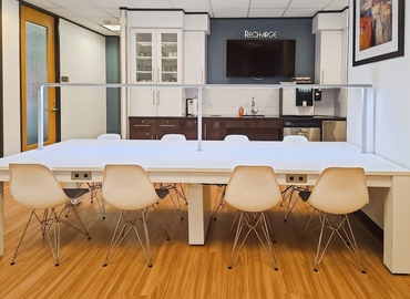 10 m² Coworking  in Houston North, TX, 3663 North Sam Houston Parkway East (77032) - 5 | MatchOffice.com